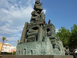 CAP D AGDE SCULPTURE DE ZOURAB TSERETELI  (15) HOMMAGE A BALZAC